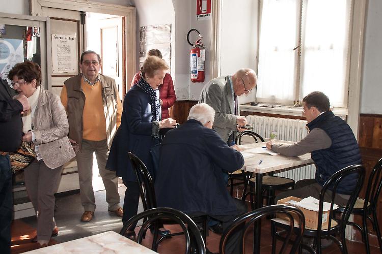 Pd: raggiunto l'accordo. Confronto tra il 'si ' e il 'no'