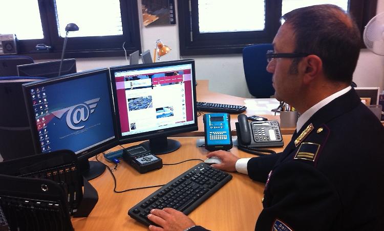 Pedoporngrafia: operazione polizia, 2 arresti e 22 indagati