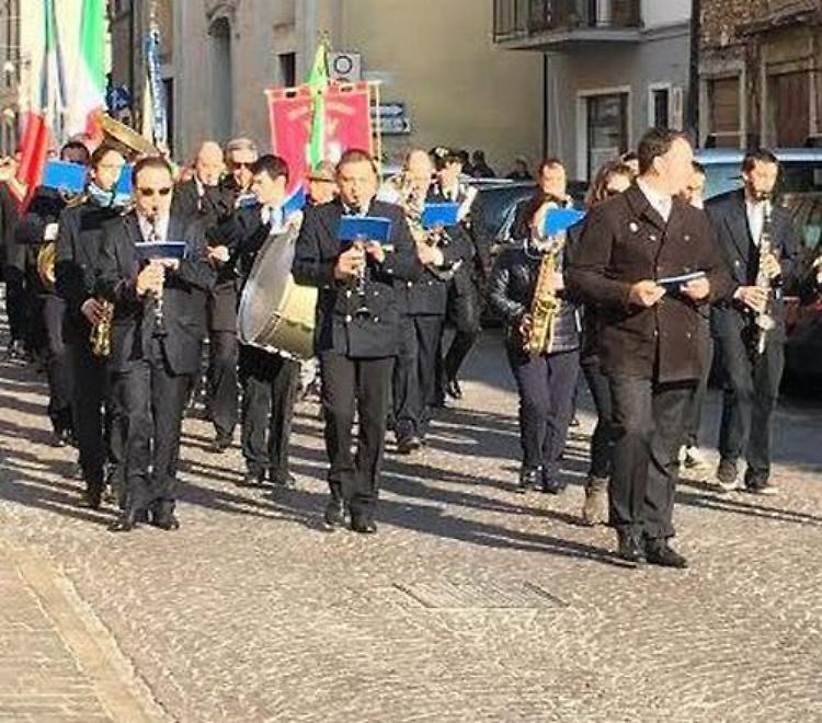 Il 24 maggio con alpini e reduci: 'Data inopportuna'