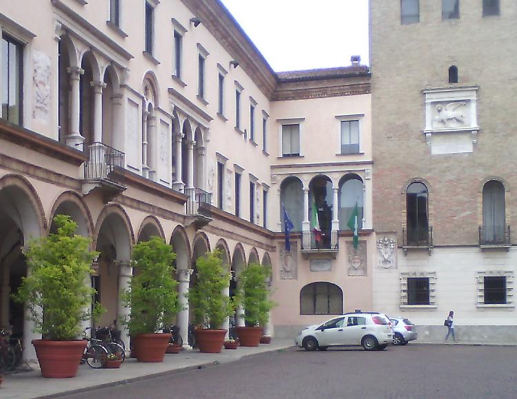 Taglio dei mutui, penale pagata dal ministero