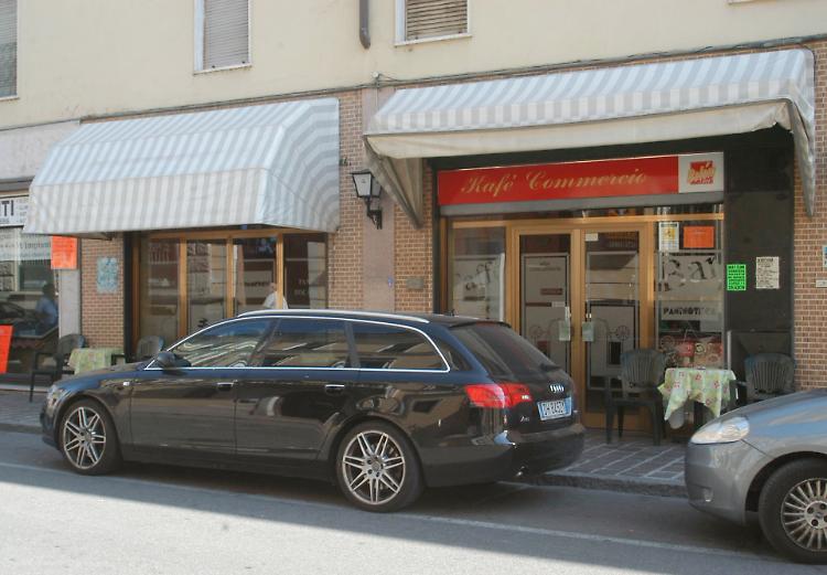 Rogo doloso, nel mirino il Cafè Commercio