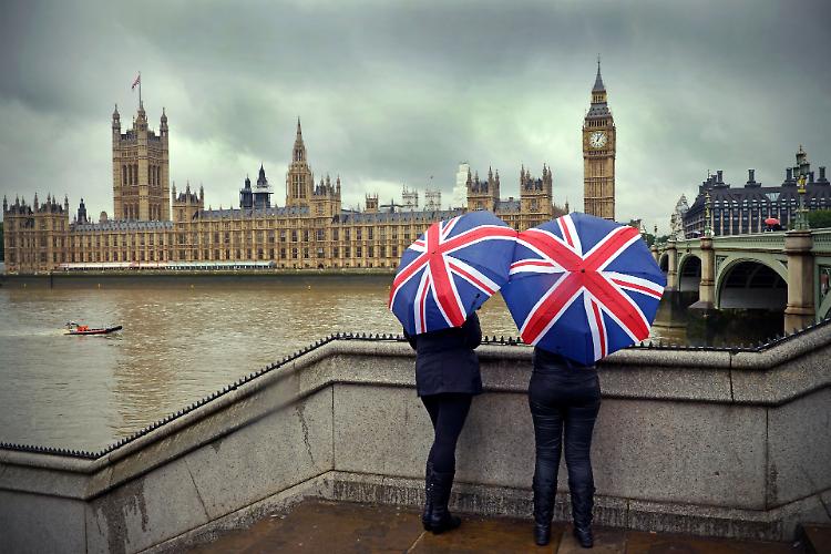 Italy and England: two countries to comparison