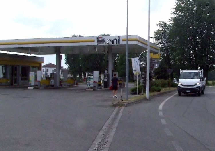 Presa a pugni da un 14enne, filmati al vaglio
