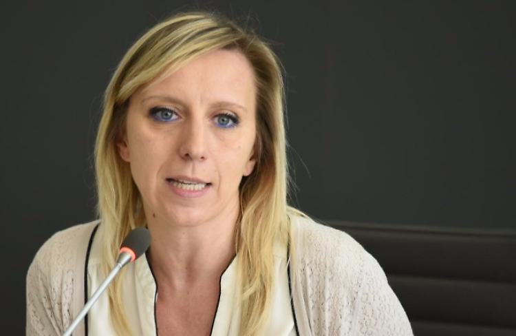 "Non risulta che il ministro De Micheli abbia mai chiesto alla Regione un confronto sulla qualità del servizio ferroviario"