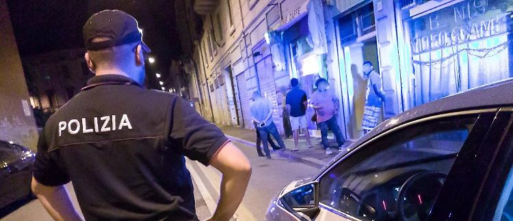 Maxi rissa in via Palestro, altri 6 denunciati