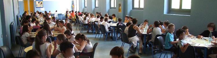 Mense, "giù le mani dai nostri panini"