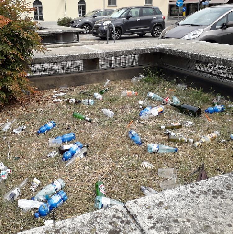 Degrado, scritte, sporcizia, sesso e amore 'sotto' il duomo
