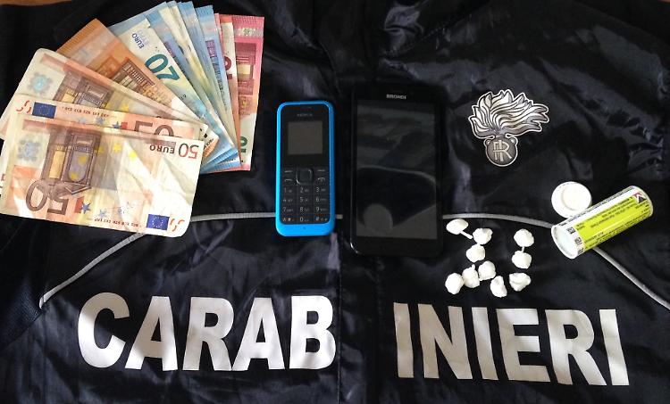 Arrestato per droga, espulso perché clandestino