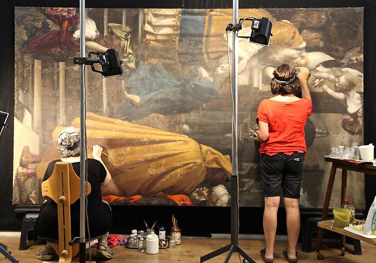 Comune e Diocesi recuperano le opere del GenovesinoRestauri in corso sui dipinti in mostra dal 6 ottobre alla Pinacoteca 