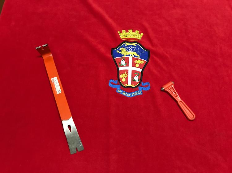 Rubano 82 euro all'oratorio, arrestati
