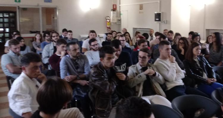 Consulta dei giovani, all'esordio confronto sullo statuto