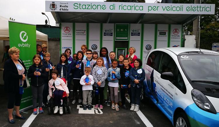 Veicoli elettrici, a Rivolta la ricarica è gratuita