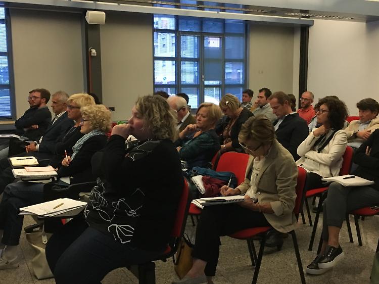 Case, nuovo regolamento sulle assegnazioni: mix abitativo e priorità ai lombardi