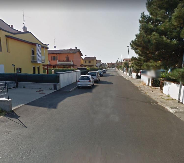 Famiglia fuori, i ladri entrano in azione di mattina
