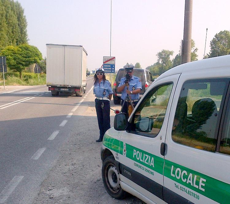 Ambulanza troppo veloce, multata dal telelaser