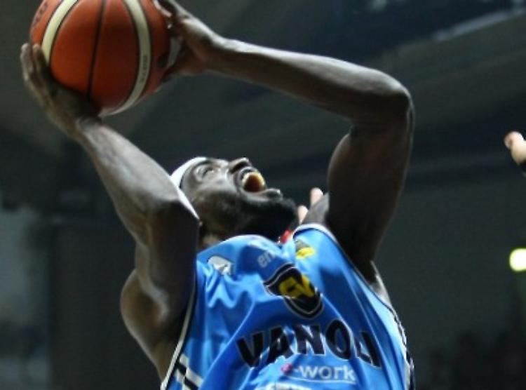 La Vanoli vince il ricorso: cancellate le due giornate di squalifica per Johnson Odom