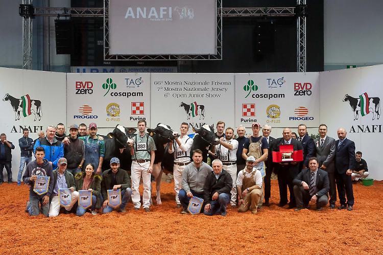 La vincitrice delle Frisone nazionali è DKR LEXI