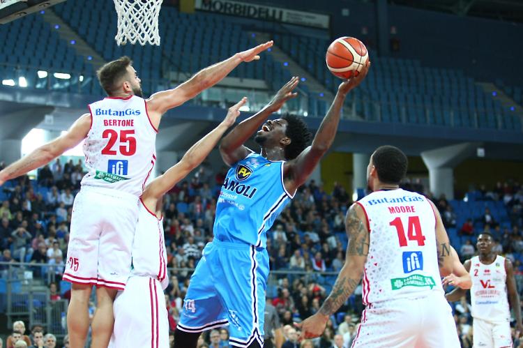 VUELLE PESARO - VANOLI CREMONA Ore 12