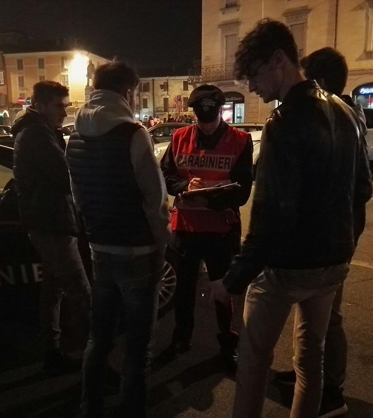 Piazza Garibaldi, controlli notturni anti schiamazzi