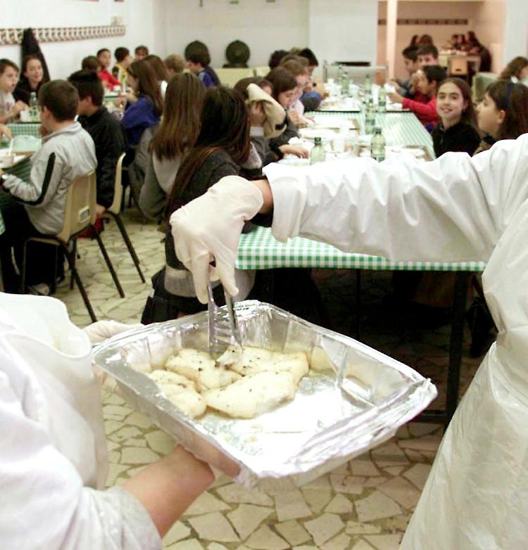 Mense scolastiche: niente couscou, ma menù stagionali