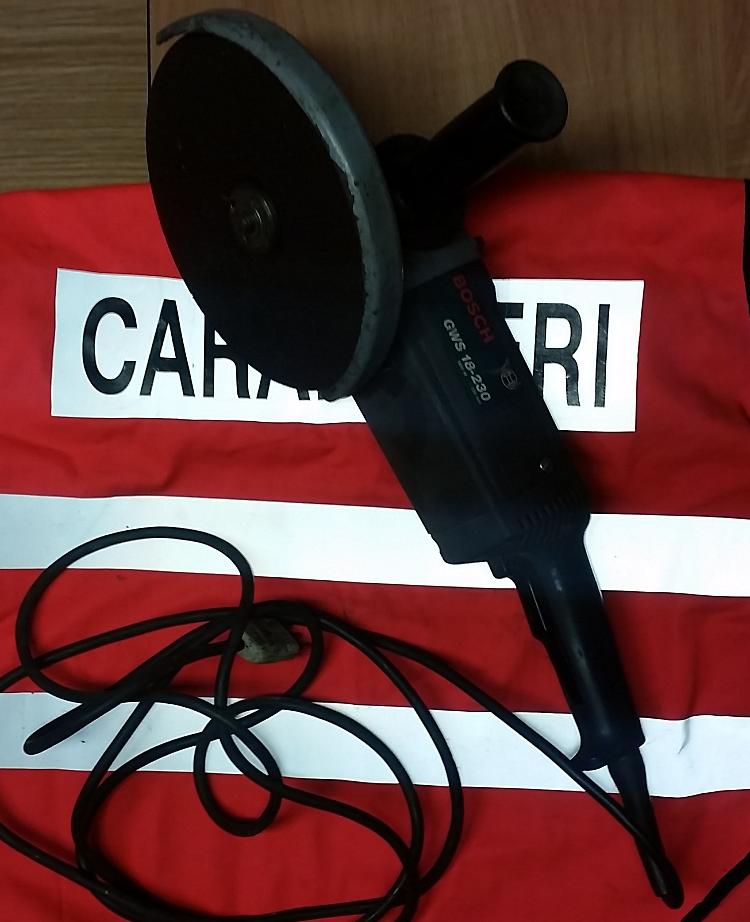 Furti nelle aziende, individuato sodalizio criminoso