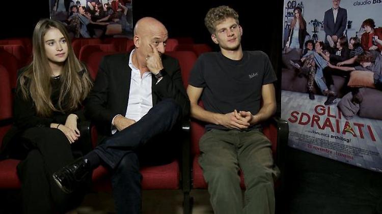 Claudio Bisio, papà degli Sdraiati: 