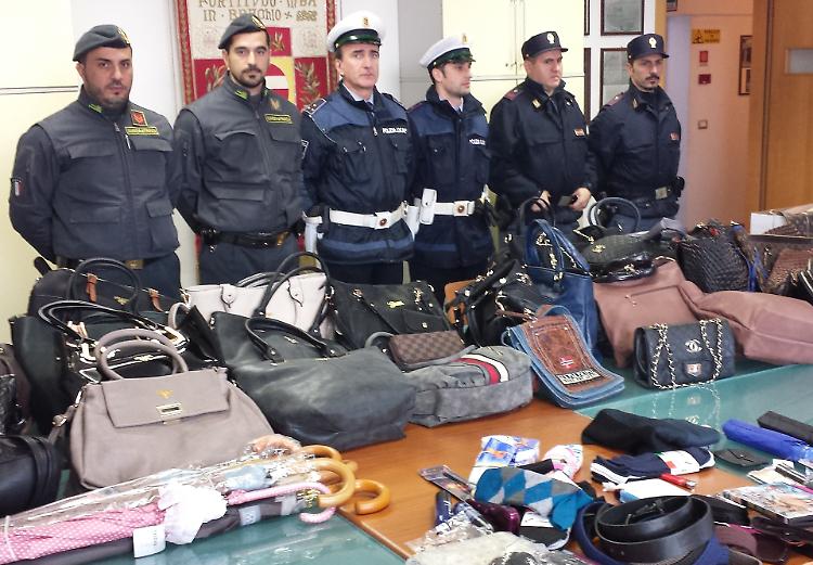 La contraffazione dilaga, allarme dell'Ascom