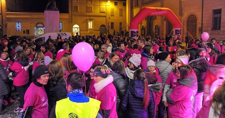Aperunning rosa, la carica dei 300