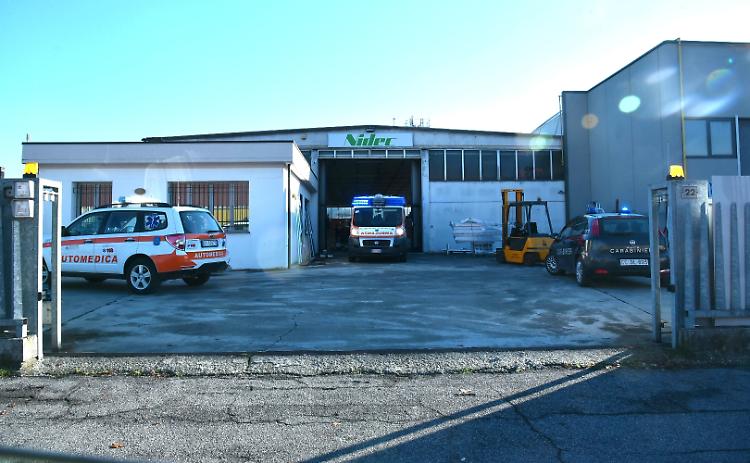 Infortunio sul lavoro,  colpito alla testa da un bancale