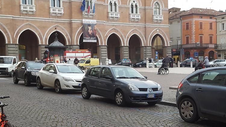 Incendio in municipio, ma è un falso allarme