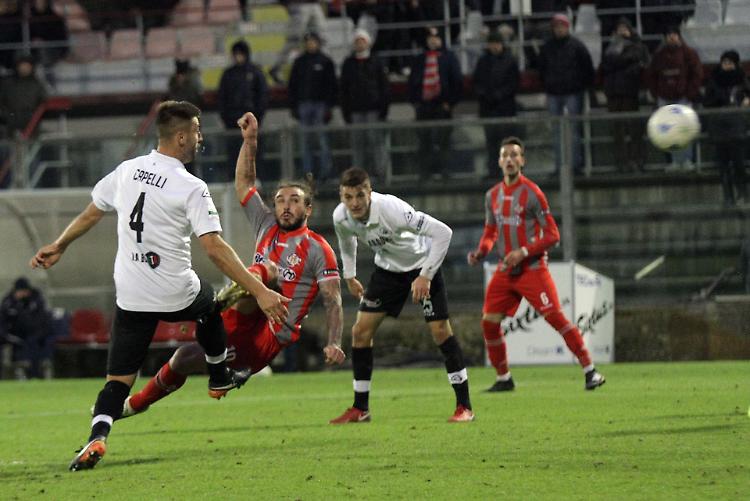 Lampo di genio di Paulinho, la Cremonese batte 1-0 lo Spezia