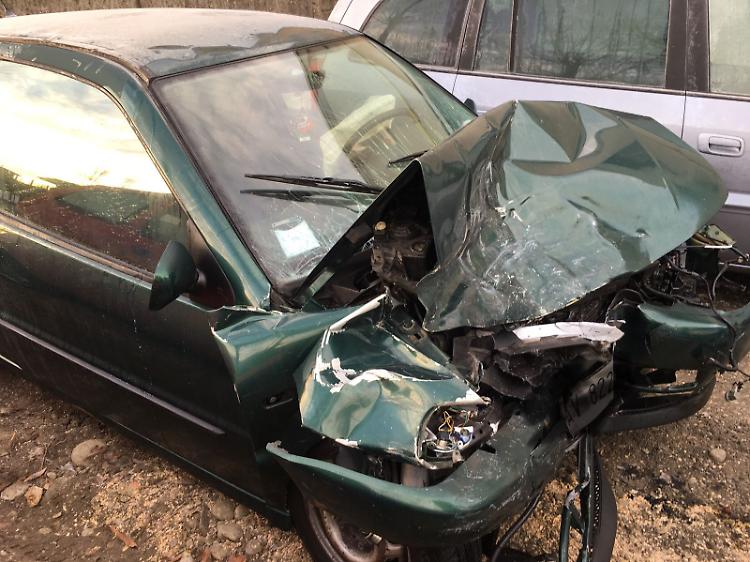 Frontale a Castelvetro, muore una donna cremonese