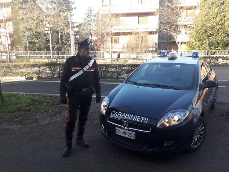 Sottoposto all'obbligo di dimora, sorpreso mentre andava in discoteca: arrestato