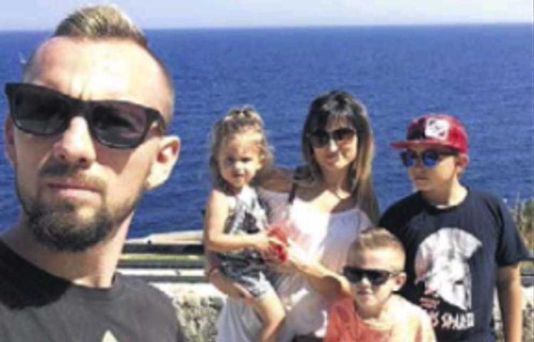 "C'era una terza auto", mistero e indagini