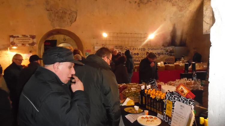 Con 'BuonGusto d'Inverno' folla nelle Mura