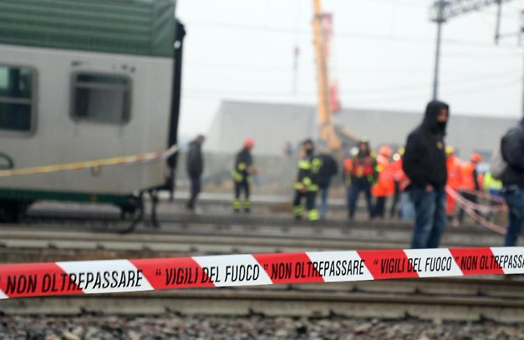 Pioltello, aperta l'indagine per 'disastro ferroviario colposo'