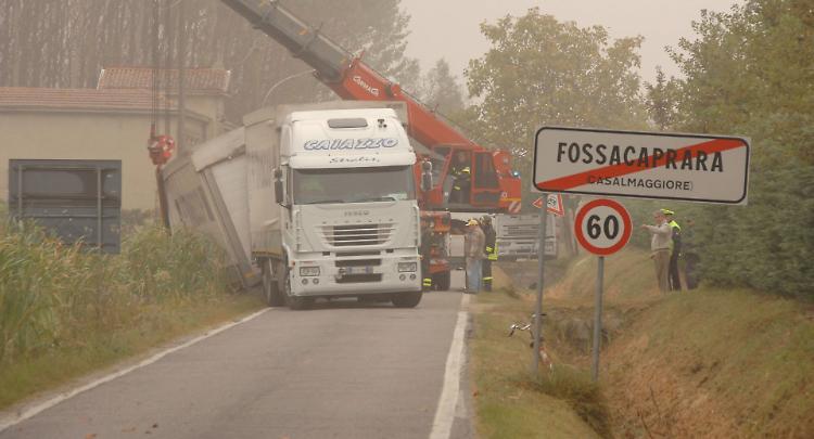 Via del Lazzaretto, stop alla strada pericolosa
