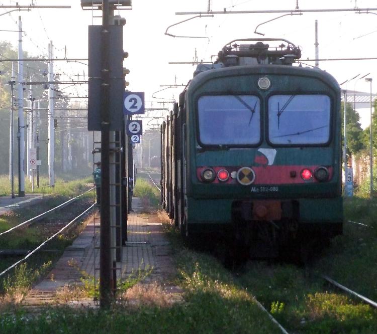 Treni nel caos: lasciati a piedi per due minuti di ritardo