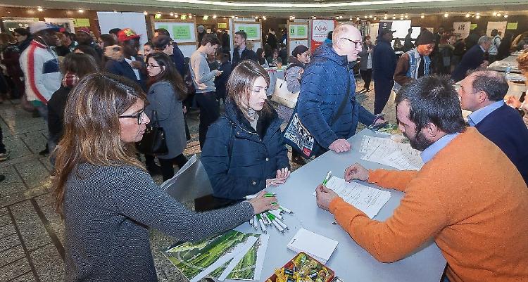 Gli studenti alle prove di 'colloquio'