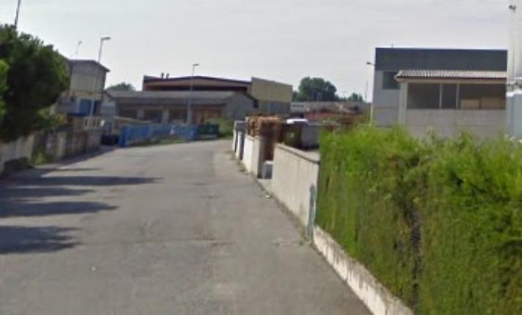 Ladri in azione, furti in tre aziende