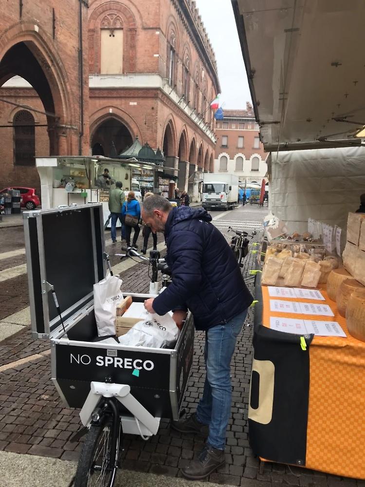 “No Spreco” al mercato, grande successo dell'iniziativa solidale