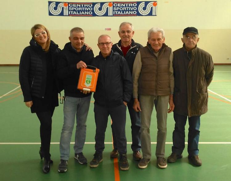 Defibrillatore donato da un benefattore anonimo