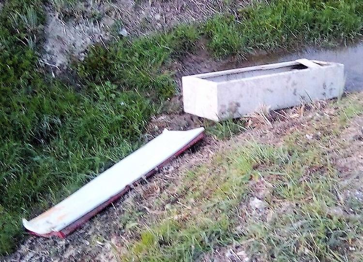 Cassetta blindata porta fucili  ritrovata e poi fatta sparire 