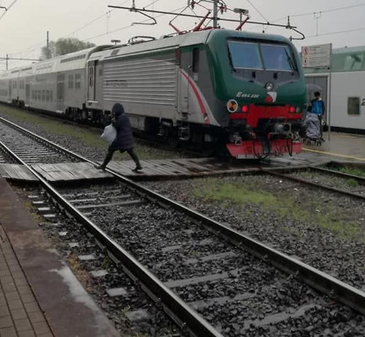 Treni, "Disagi inaccettabili". Quintavalla scrive a Rfi