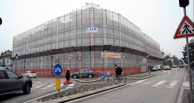 Via Cadorna, rotatoria in arrivo. Sì al progetto, torna il doppio senso