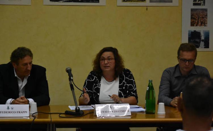 Dimissioni di massa, il consiglio comunale sparisce