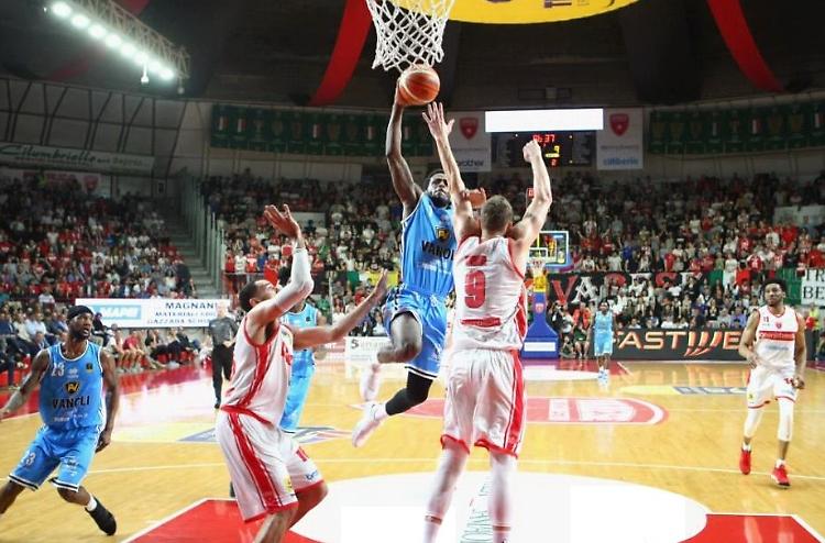 Openjobmetis Varese - Vanoli Cremona