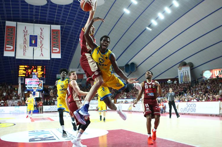 Gara 2: Umana Reyer Venezia - Vanoli Cremona (ore 20.30)