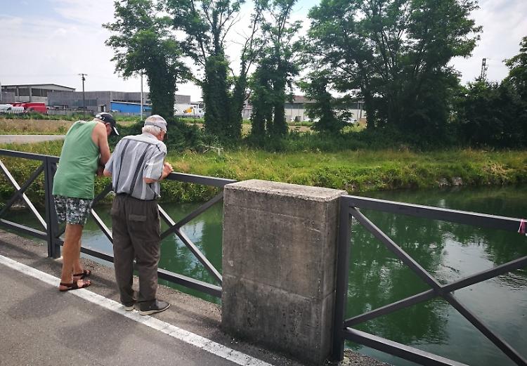 Madonnina gettata nel canale,  i sommozzatori la recuperano