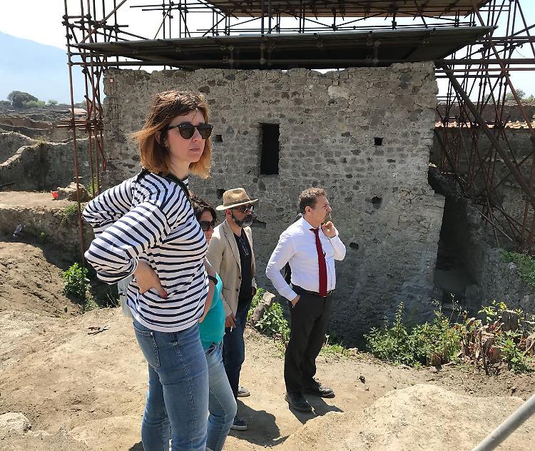 Pompei una cremonese e il suo team